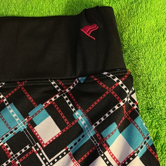 NWOT Plaid Multi Color Skirt by Golf America, With Built in Shorts, Sz XL - Picture 3 of 6